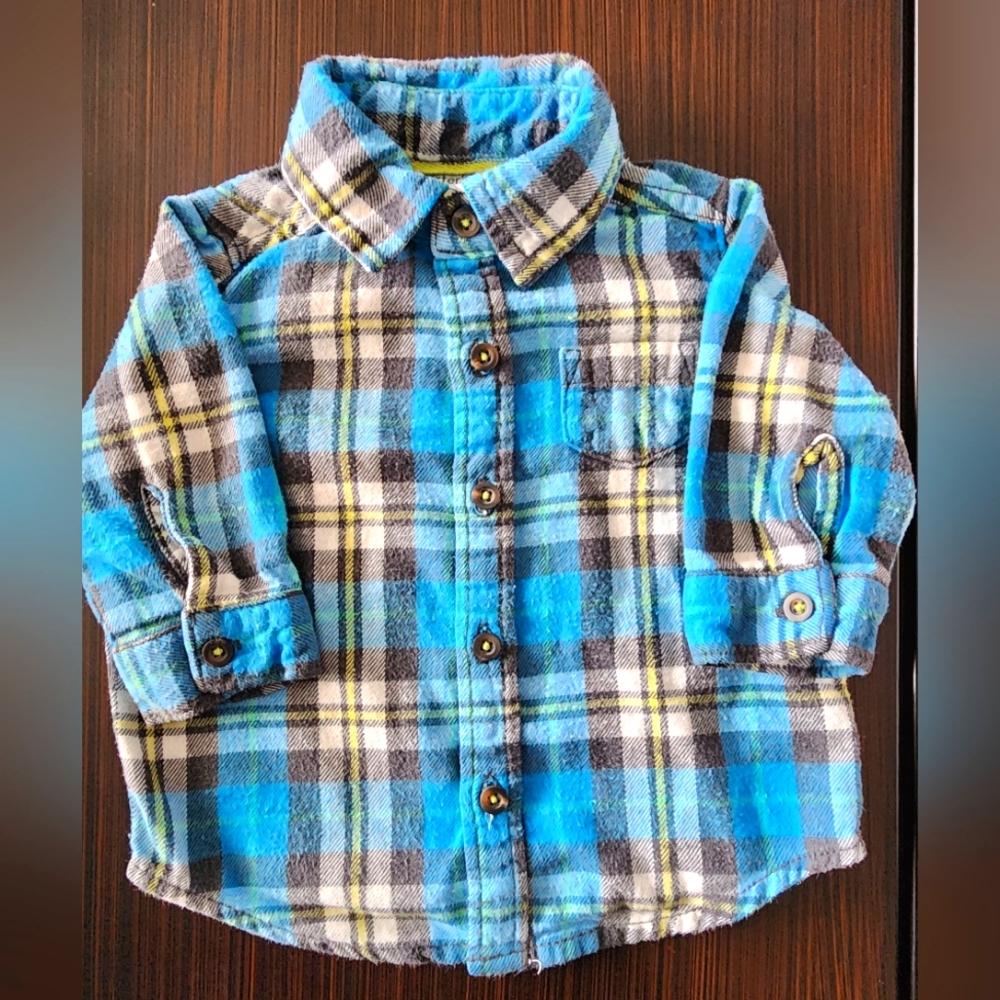 Carter's Blue Plaid Flannel Long Sleeved shirt size 3 months
